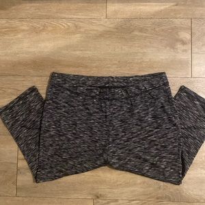 Grey Black and white lined leggings